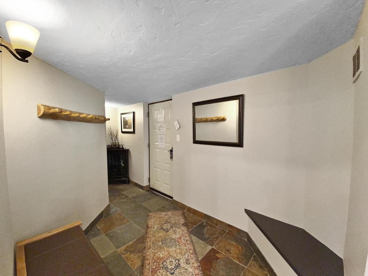 Powderhorn C202 Condo ブリッケンリッジ エクステリア 写真